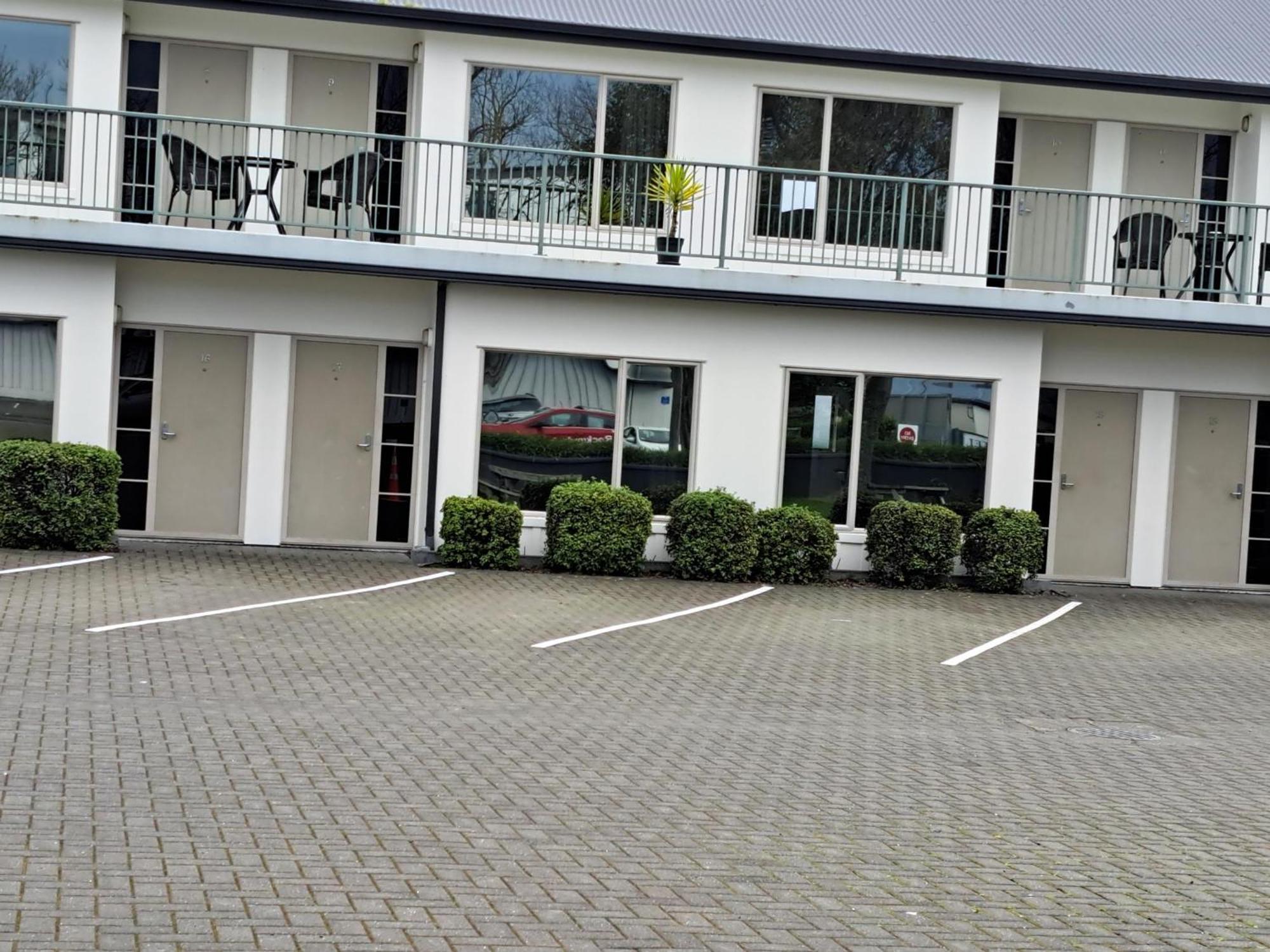 Village Motel Havelock North Extérieur photo
